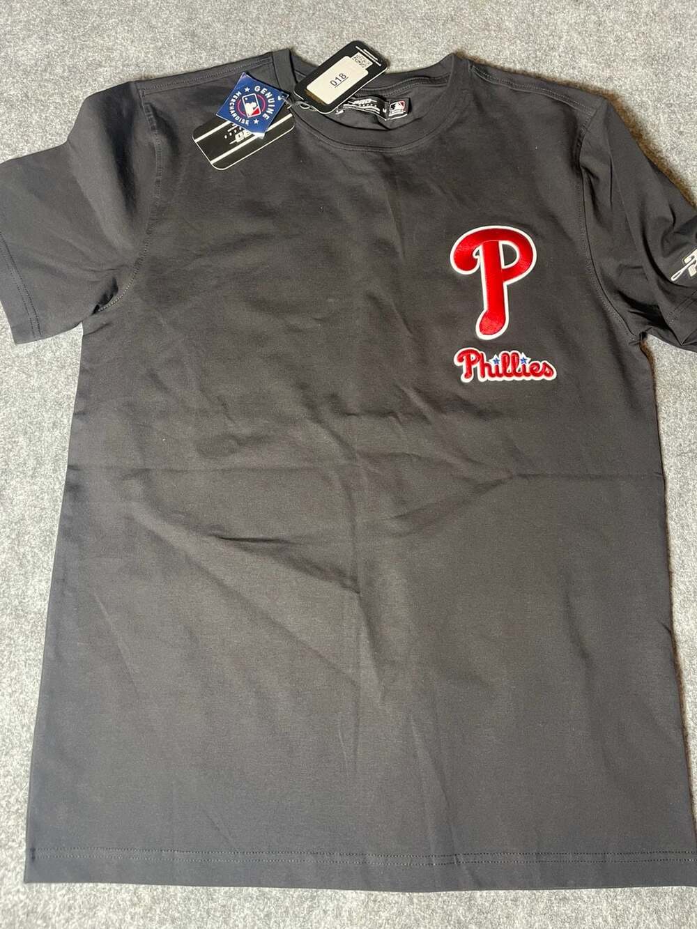 Pro Standard Philadelphia Phillies MLB Logo Black Short Sleeve T-Shirt
